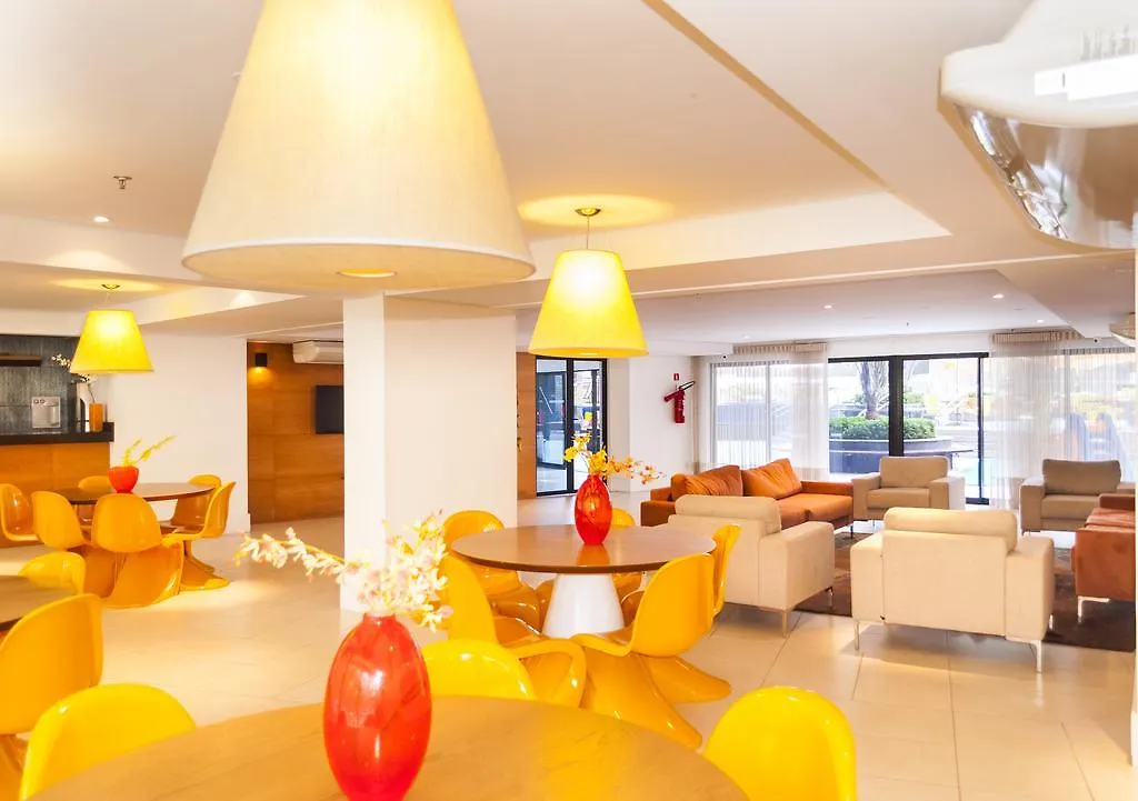 Apartamento Na Beira Mar De Fortaleza - Edificio Landscape Fortaleza (Ceara)